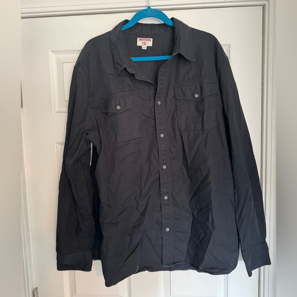 All Black True Religion button up shirt. 3xl. Great condition.